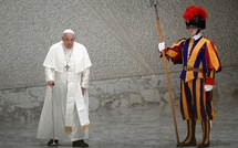 La Garde Suisse se prépare pour la visite papale en Corse : "Chaque déplacement est un défi qui transforme nos hommes"