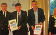 Le ministre Patrick Kanner signe un Contrat de ville avec Bastia