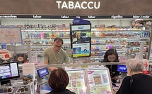 Le prix du paquet de cigarettes atteint 12,40€ en Corse : les buralistes inquiets pour leur avenir