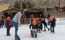 Les enfants de l'école maternelle de Santore invités à la patinoire de Calvi
