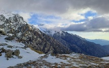 La photo du jour : au sommet du Monte Cardu