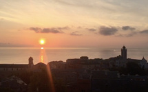 U filmettu : Bastia, a matina