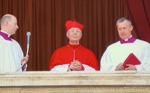 Habemus papam : le cardinal Dominique Mamberti annonce le successeur de François
