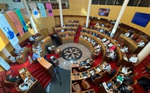 Assemblée de Corse : Charlotte Terrighi quitte Un Soffiu Novu et rejoint Pierre Ghionga 