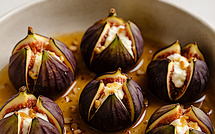 À table - Figues rôties au miel et fromage de chèvre frais