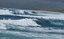 Haute-Corse : Vagues dangereuses sur les plages de la côte orientale