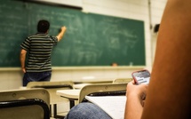 Téléphones bannis au collège : en Corse, une interdiction bien accueillie mais des défis à relever