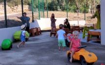 La crèche de Figari vient d’ouvrir, et il reste quelques places