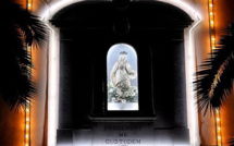 A Madunuccia : La place des Palmiers illuminée de ferveur