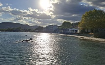 A màghjina - U sole si cala nant’à Pinarellu