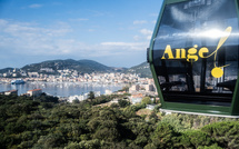 Le téléporté Angelo a accueilli ce samedi ses premiers voyageurs entre ciel, mer et terre à Ajaccio