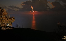 A màghjina - Luna Rossa nantu à u mare tirrenu