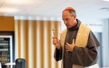 Ajaccio - Le Cardinal Bustillo a béni l'Hôpital Privé Sud Corse