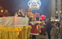 Natali in Aiacciu 2025 - Les images de la Grande parade illuminée