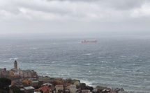 Mauvaises conditions météo : 220 passagers du  Vizzavona" bloqués au large de Bastia