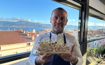 Réalisons une bûche de Noël clémentine-châtaigne avec les conseils du chef de la Terrasse du Fesch, Franck Radiu