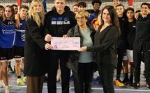 Quand le Bastia Handball joue les Père Noël