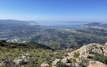 A màghjina - Da u Monte Aragnascu, u Golfu d’Aiacciu in tutta a so maestà