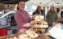 EN IMAGES - À Bastia,"u mercà" garde le goût des saisons