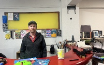 À Ajaccio, Yann Le Borgne imprime l’aventure graphique de Drozo