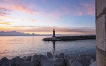 A màghjina - Alba dolce nant’à Bastia chì si sveglia pianu pianu