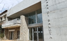 Deux médecins s’éloignent de Sainte-Lucie de Porto-Vecchio : autopsie d’un fiasco politique et médical