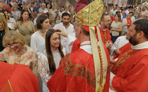 EN IMAGES - À la cathédrale Sainte-Marie de Bastia, le temps de la confirmation