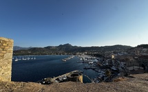 A màghjina - U soffiu turchinu di Calvi