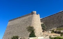 Une femme d’une trentaine d’années décède après une chute depuis la citadelle de Calvi