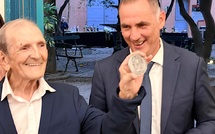 Bastia : Hubert Tempête reçoit la médaille de la Ville