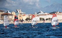 EN IMAGES - À Ajaccio, les jeunes régatiers de l’O’pen Skiff Tour ont pris possession du golfe