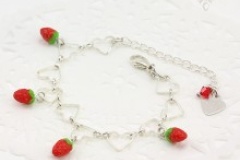 bracelet-petites-fraises
