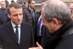 Macron 1