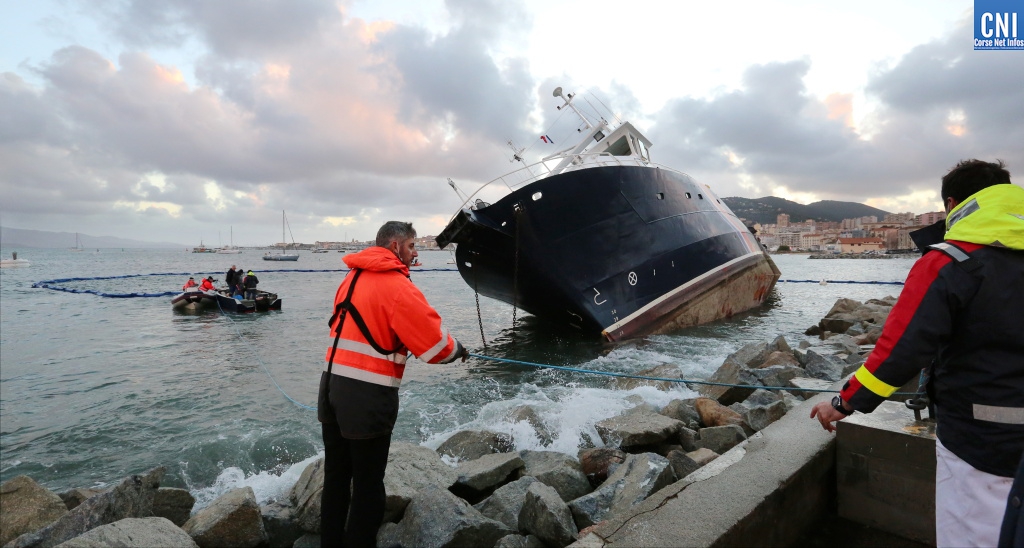 Echouement bateau.2