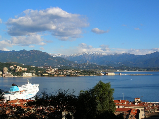 Neige au dessus du Golfe