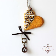 Angie Joy Chocolate - Collier