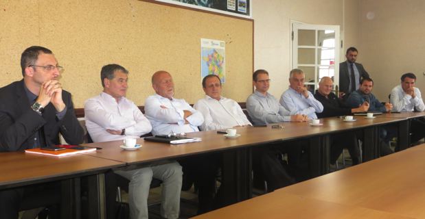 Les chefs d'entreprises insulaires.