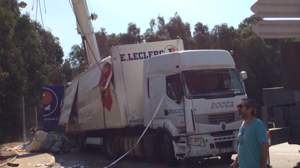 Semi-remorque Porto-Vecchio