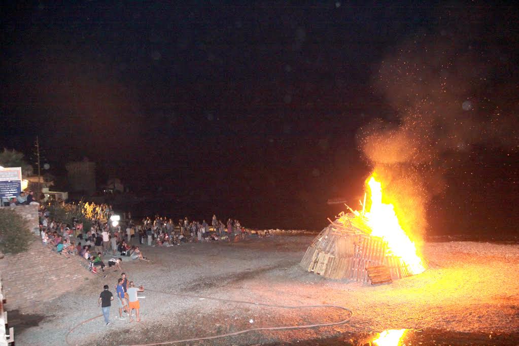 San Ghjuvà sur la plage de Miomu