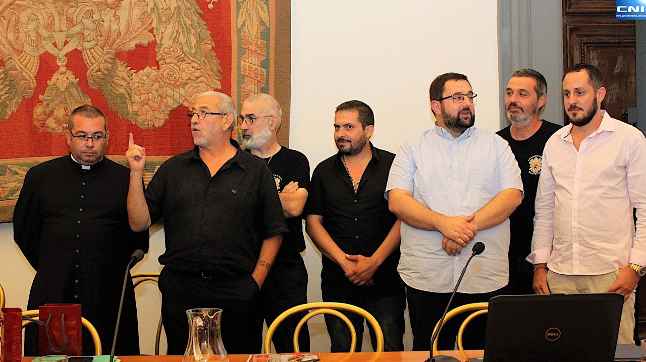 Guardia corsa papale