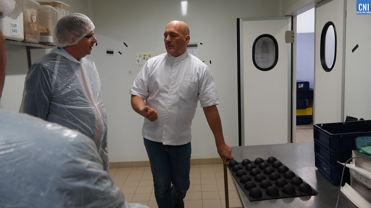 "L'Isle aux desserts" José Salge