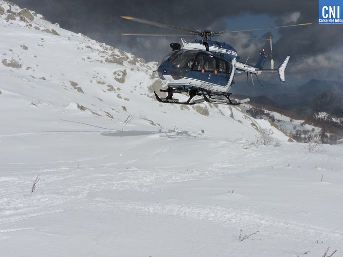Exercice De Prévention Aux Risques Davalanches Au Val Dese