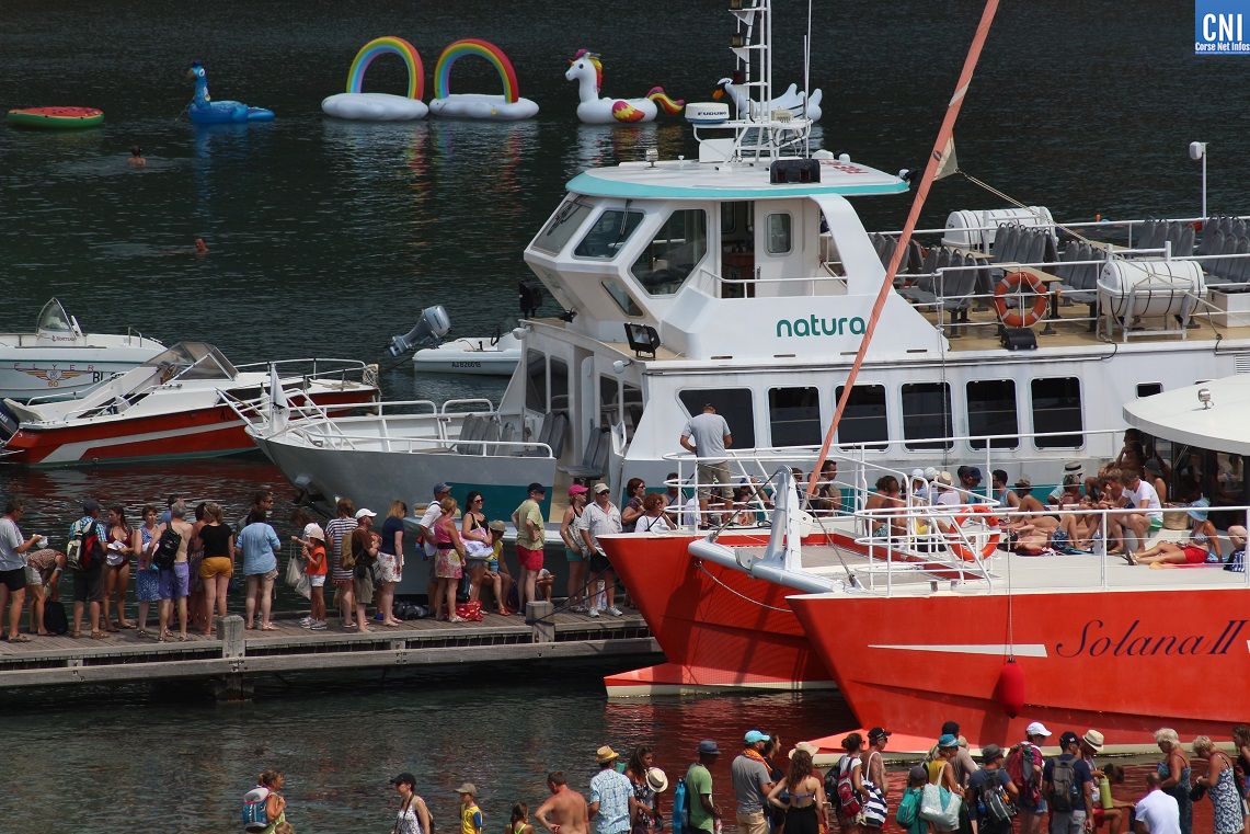 7216D4BA-73DD-4639-9821-029F534F74BA