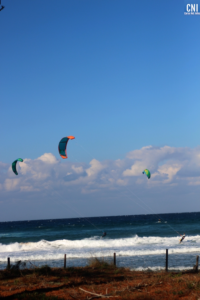 Kite surf à Calvu